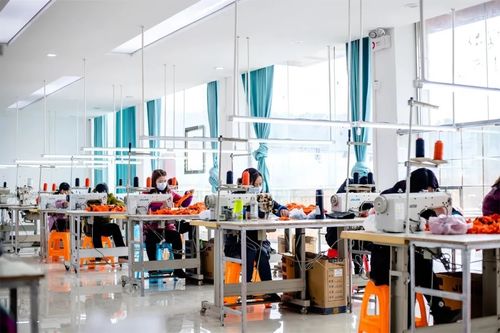 織密養(yǎng)老服務(wù)網(wǎng)，點(diǎn)亮幸福夕陽(yáng)紅 —— 旺家社區(qū)獲評(píng)全國(guó)“敬老文明號(hào)”